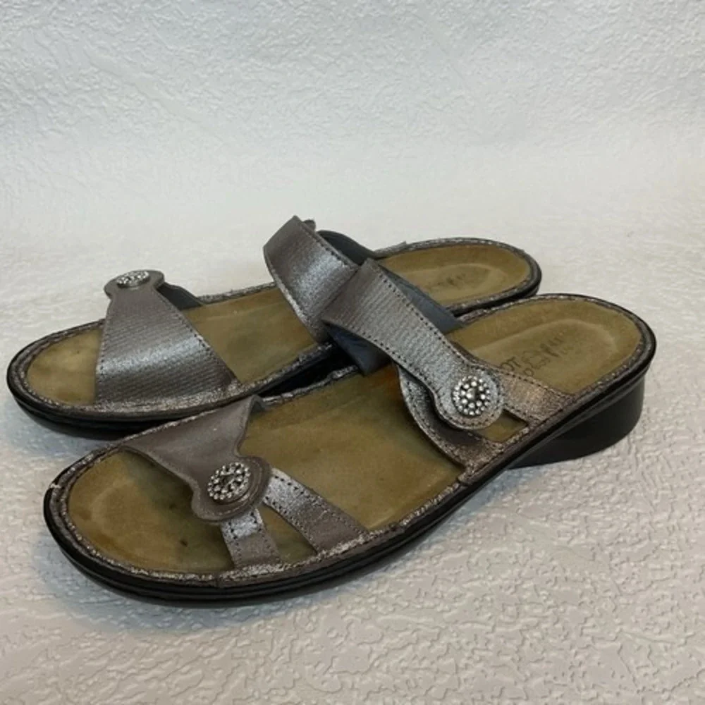 Naot Melody Metallic Road‎ Pewter Leather Double Strap Sandals Women 10 Israel